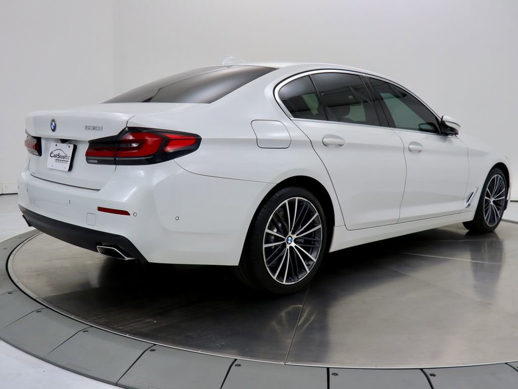 Used 2021 BMW 530i w/ Premium Package RWD image 5