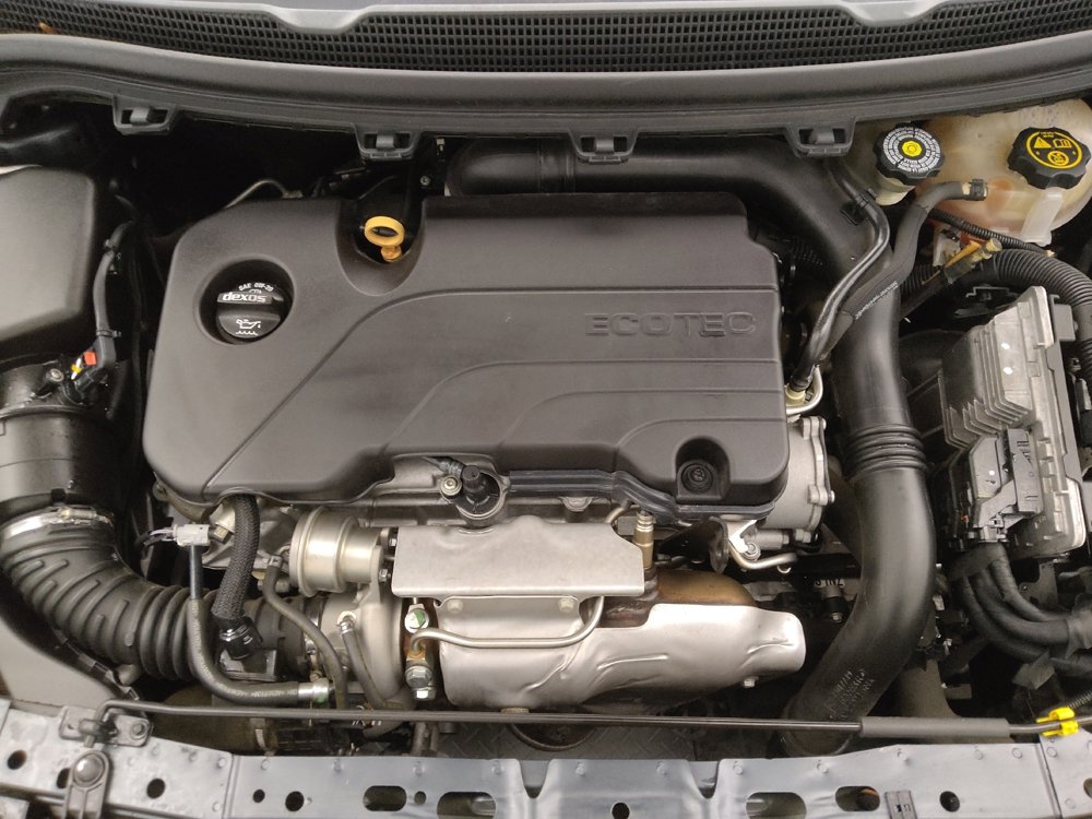 Used 2018 Chevrolet Cruze LT image 30