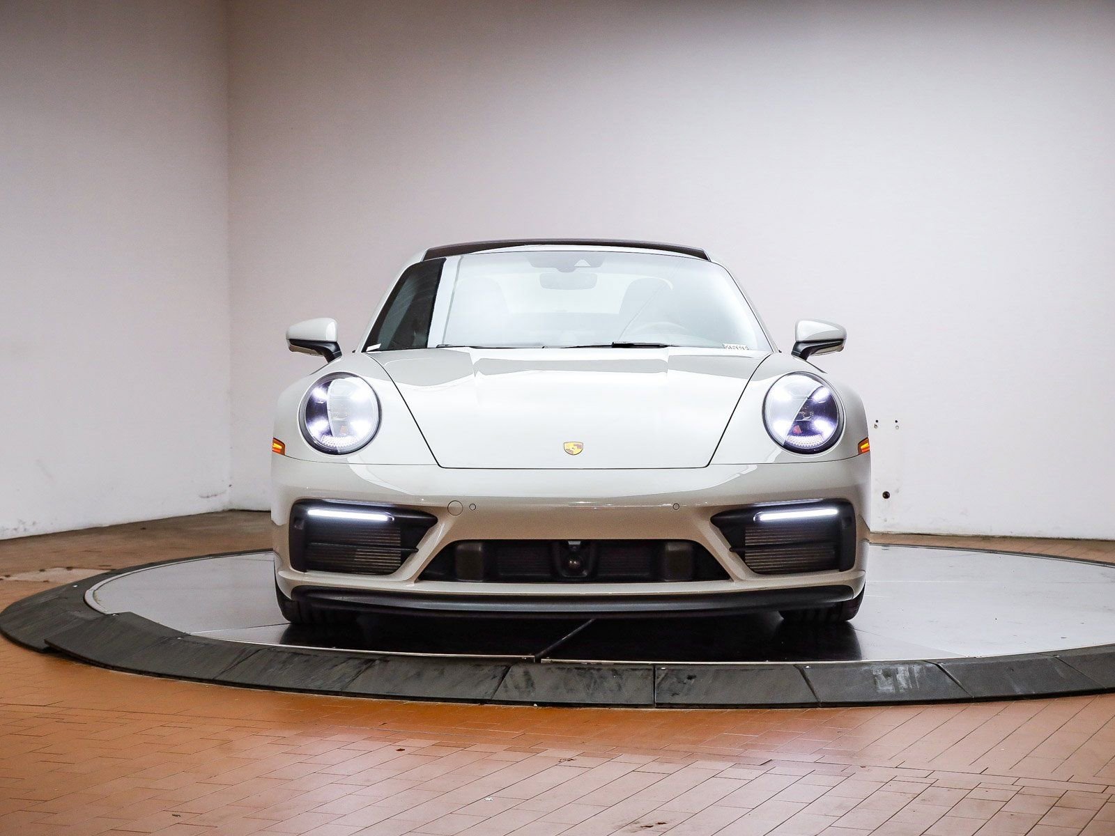 Used 2024 Porsche 911 Carrera GTS image 13
