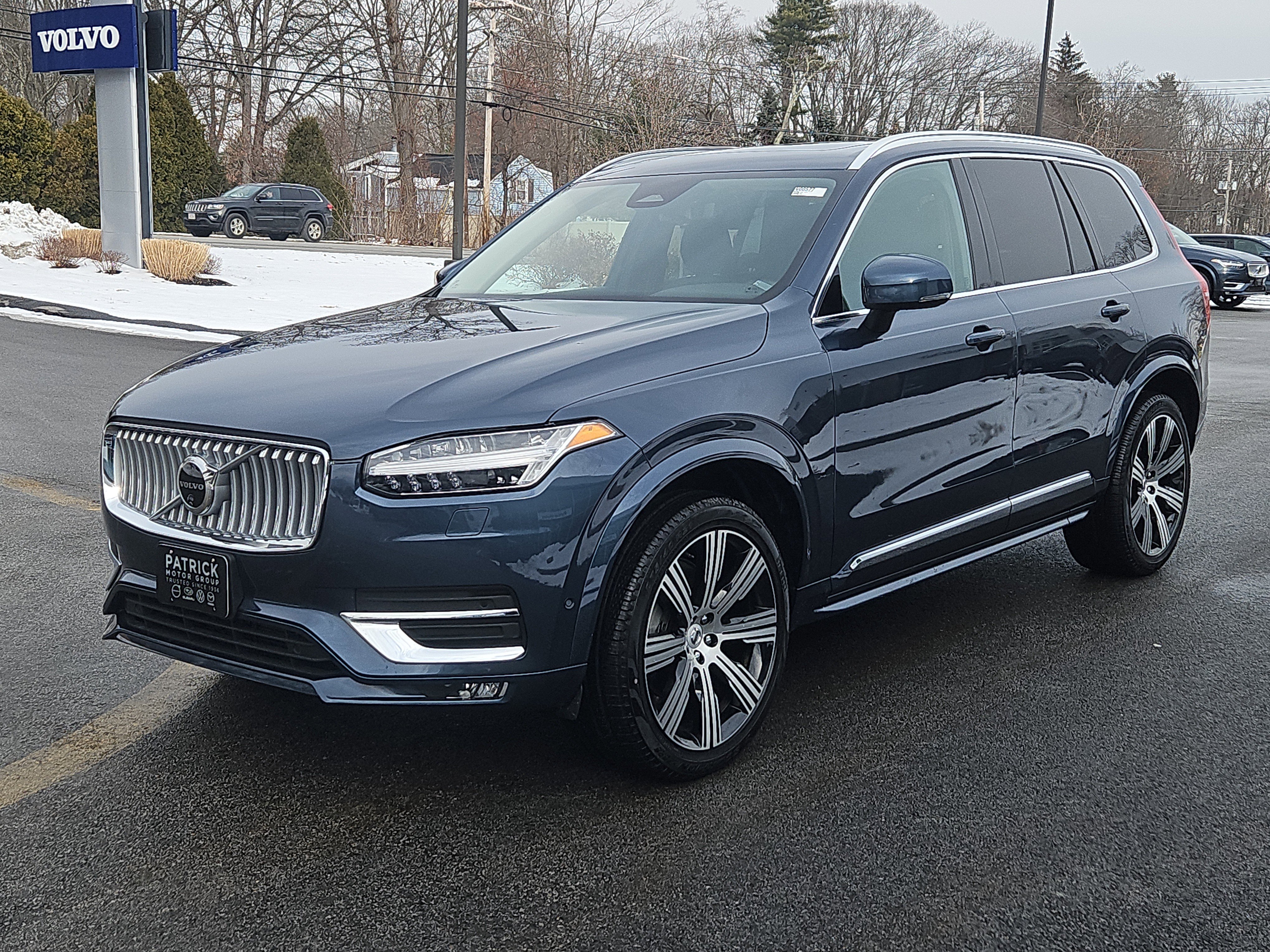 Used 2025 Volvo XC90 B6 Plus w/ Protection Package Premier image 25