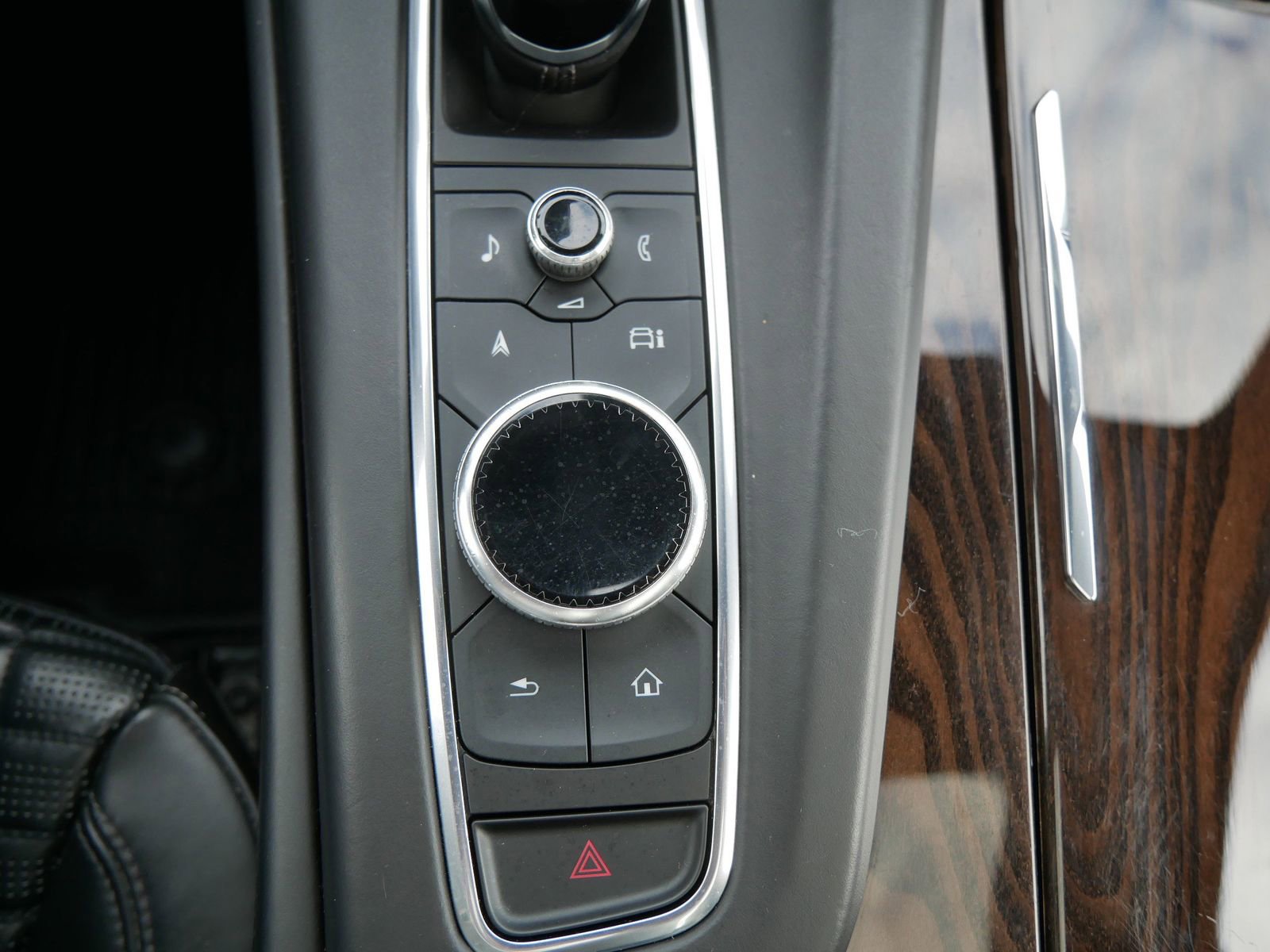 Used 2021 Cadillac Escalade ESV Sport Platinum image 20