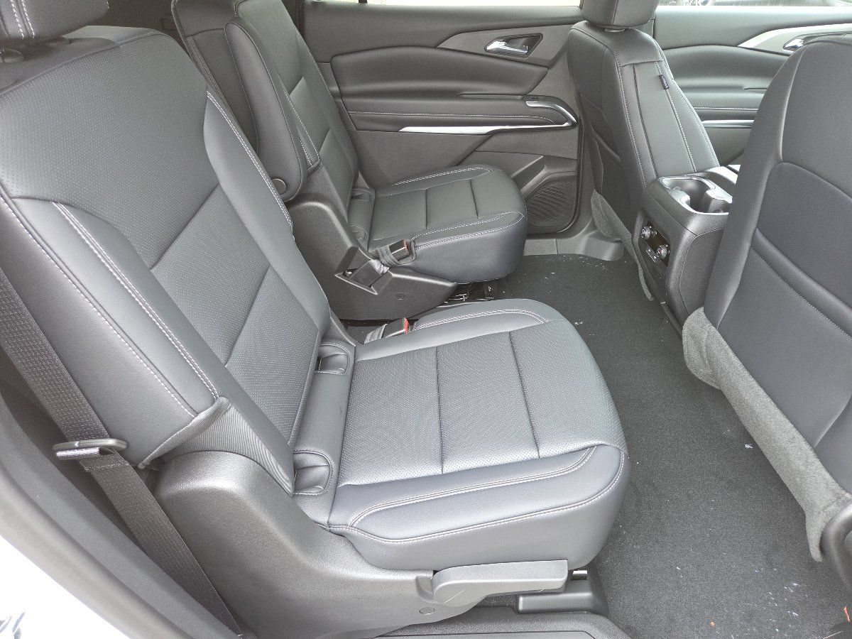 New 2027 Chevrolet Traverse LT AWD/4WD image 27