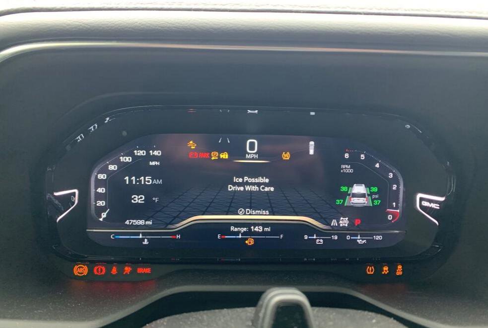 Used 2023 GMC Yukon XL Denali w/ Denali Reserve Package image 13