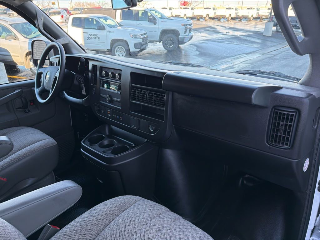 Used 2023 Chevrolet Express 3500 LS image 33