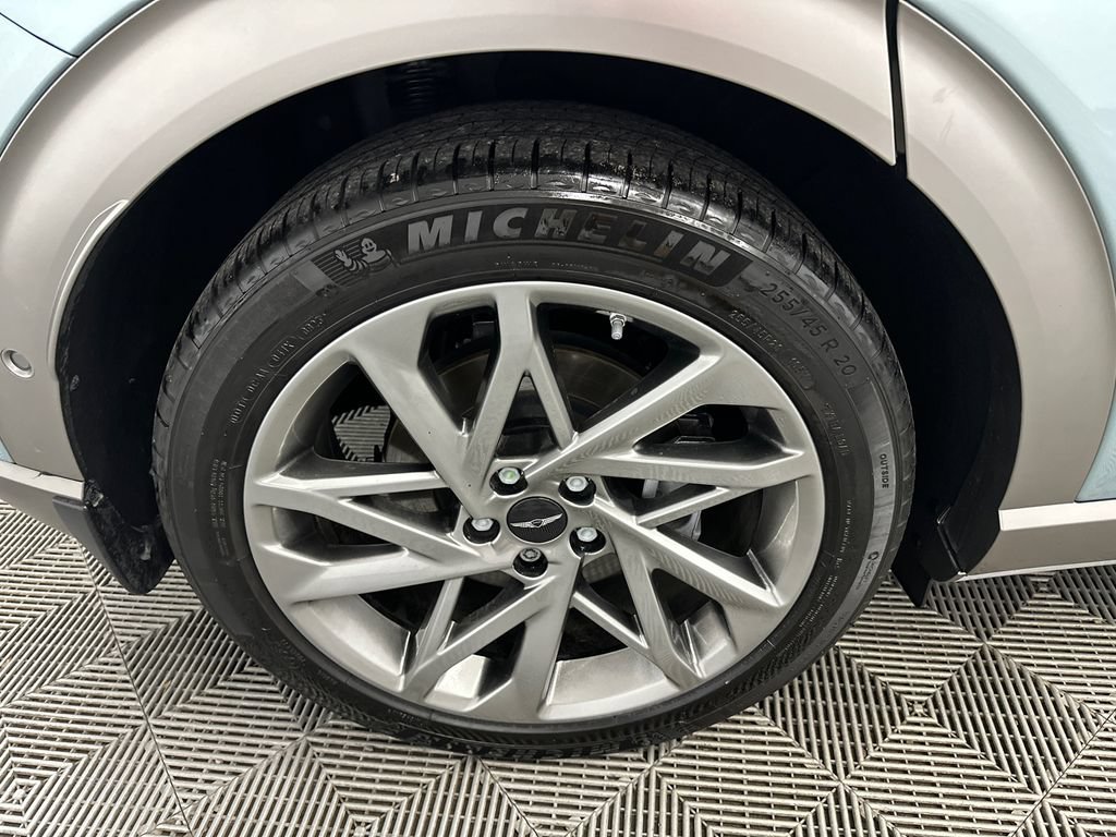Used 2023 Genesis GV60 Advanced AWD/4WD image 18