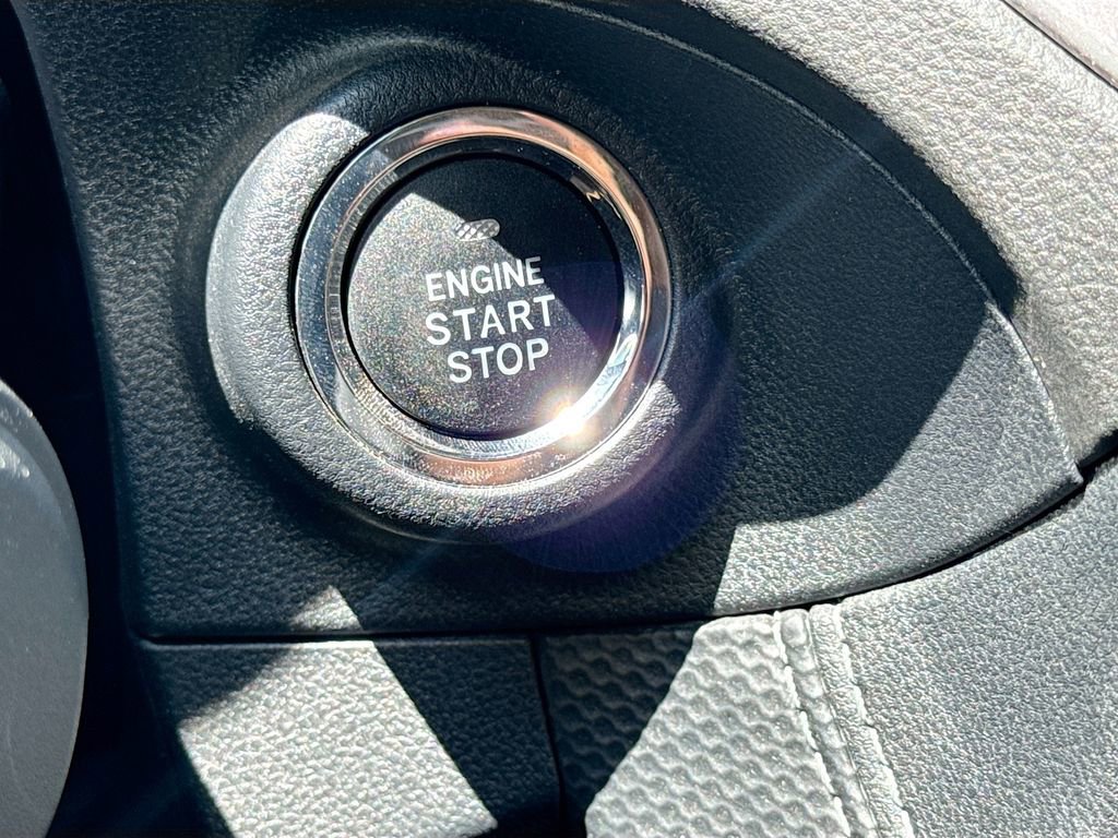 Certified 2023 Subaru Forester Touring AWD/4WD image 19