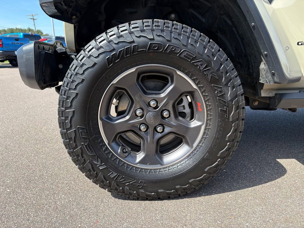 Used 2020 Jeep Gladiator Rubicon w/ LED Lighting Group AWD/4WD image 10