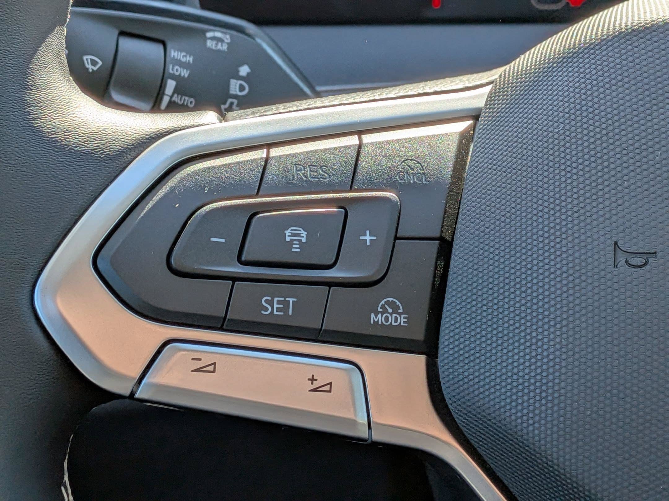 New 2026 Volkswagen Tiguan S FWD image 18