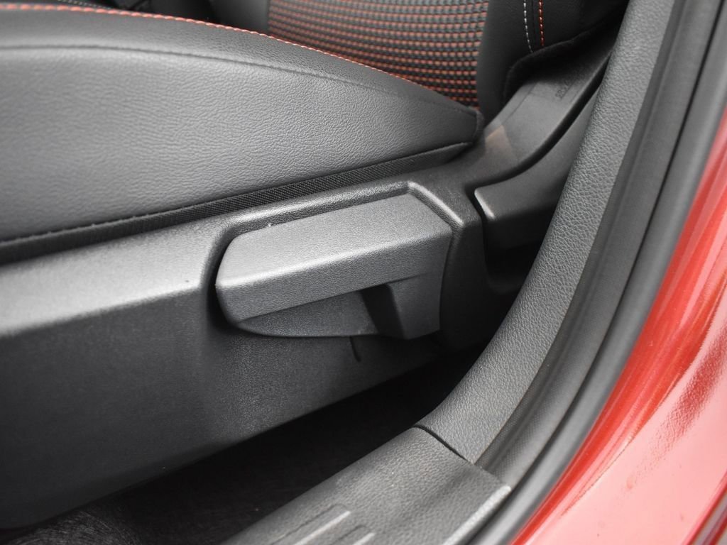 New 2025 Nissan Kicks SR FWD image 29