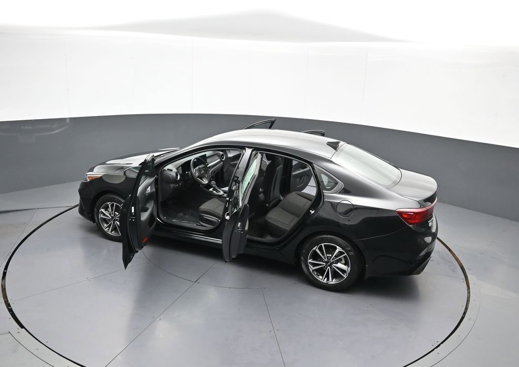 Certified 2023 Kia Forte LXS w/ LXS Technology Package FWD image 42