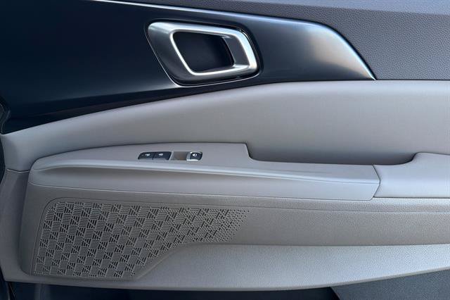 New 2026 Kia Carnival LXS FWD image 20