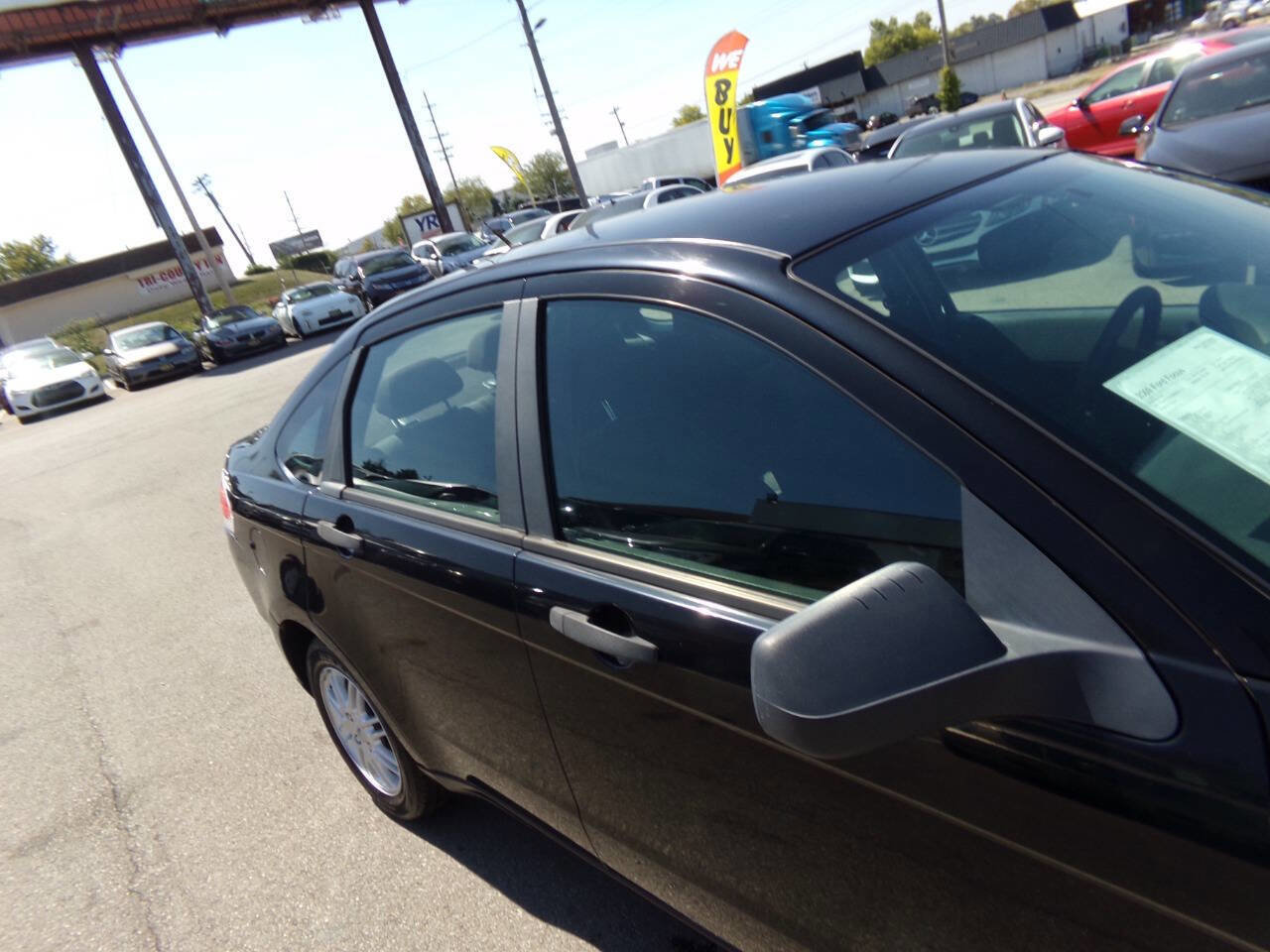 Used 2009 Ford Focus SE image 36