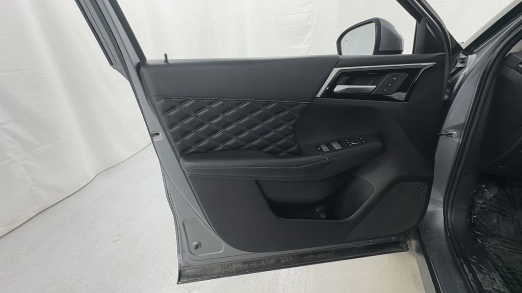 Used 2022 Mitsubishi Outlander SEL image 20