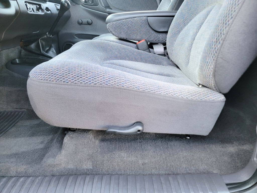 Used 1999 Dodge Dakota Sport RWD image 27