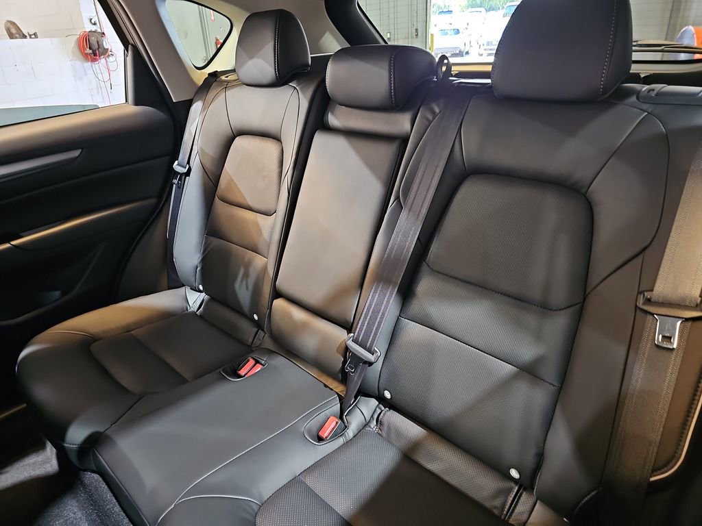 New 2025 MAZDA CX-5 AWD 2.5 S w/ Select Package image 13