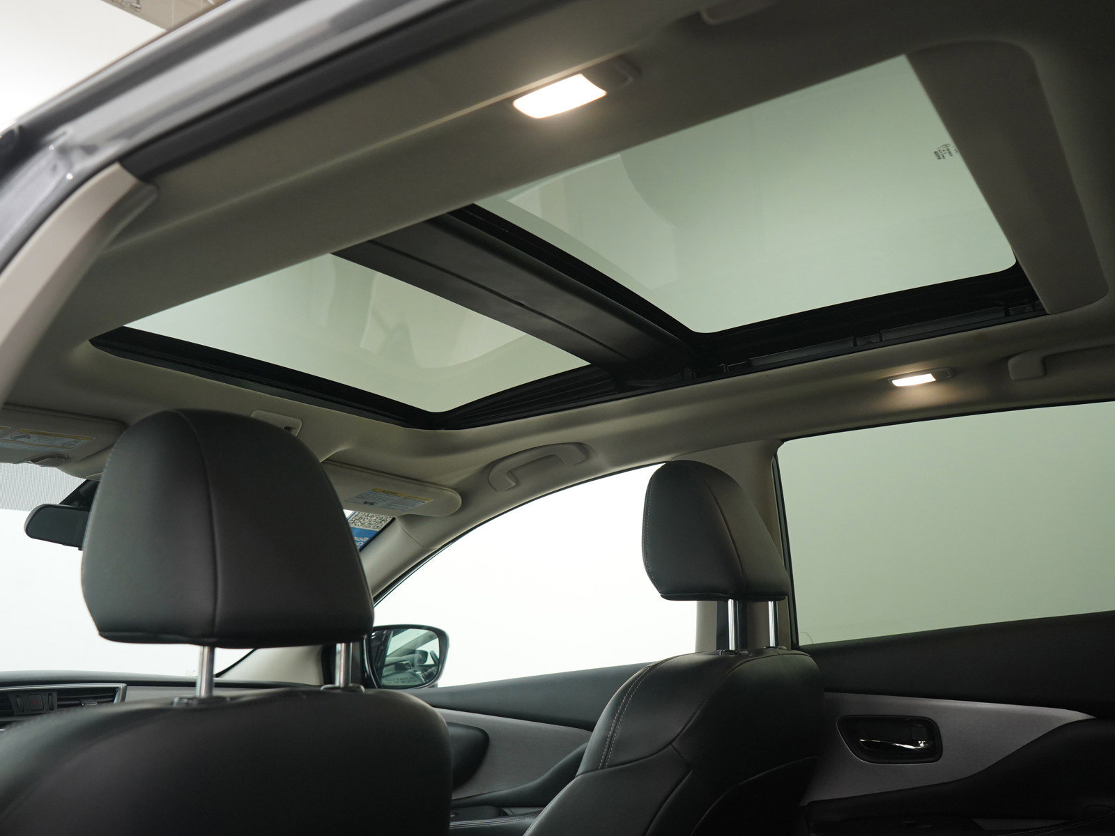 Used 2024 Nissan Murano SV image 22