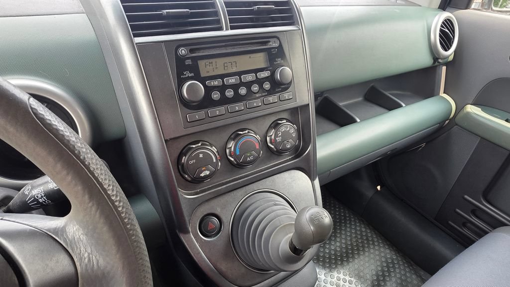 Used 2003 Honda Element EX image 13