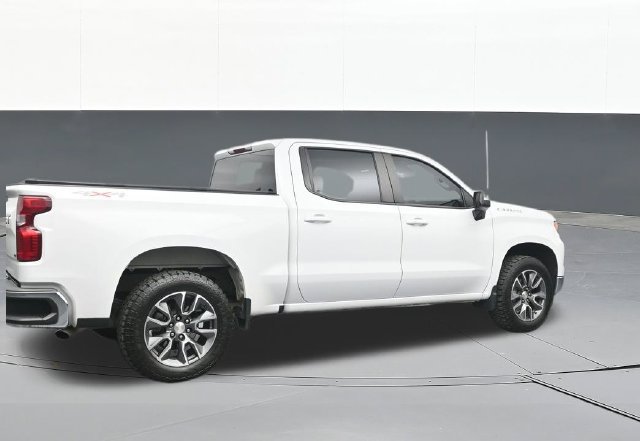 Used 2022 Chevrolet Silverado 1500 LT AWD/4WD image 15
