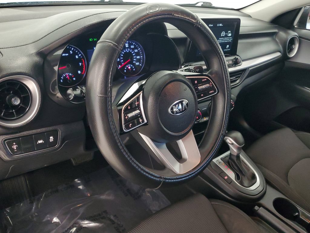 Used 2021 Kia Forte LXS FWD image 11