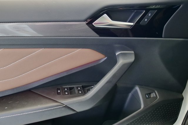 New 2026 Volkswagen Jetta SEL image 28