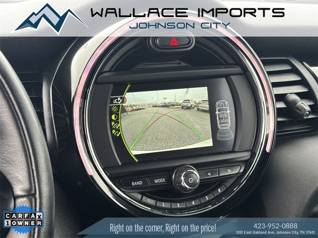 Used 2017 MINI Cooper Base image 28