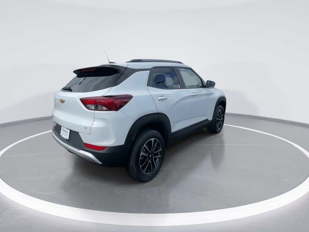 New 2026 Chevrolet TrailBlazer LT AWD/4WD image 8