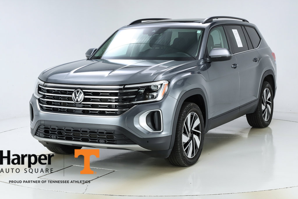 Used 2025 Volkswagen Atlas SE w/ Panoramic Sunroof Package FWD image 41