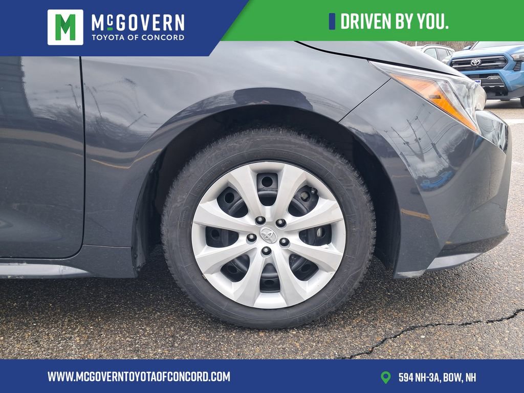 Used 2023 Toyota Corolla LE image 12