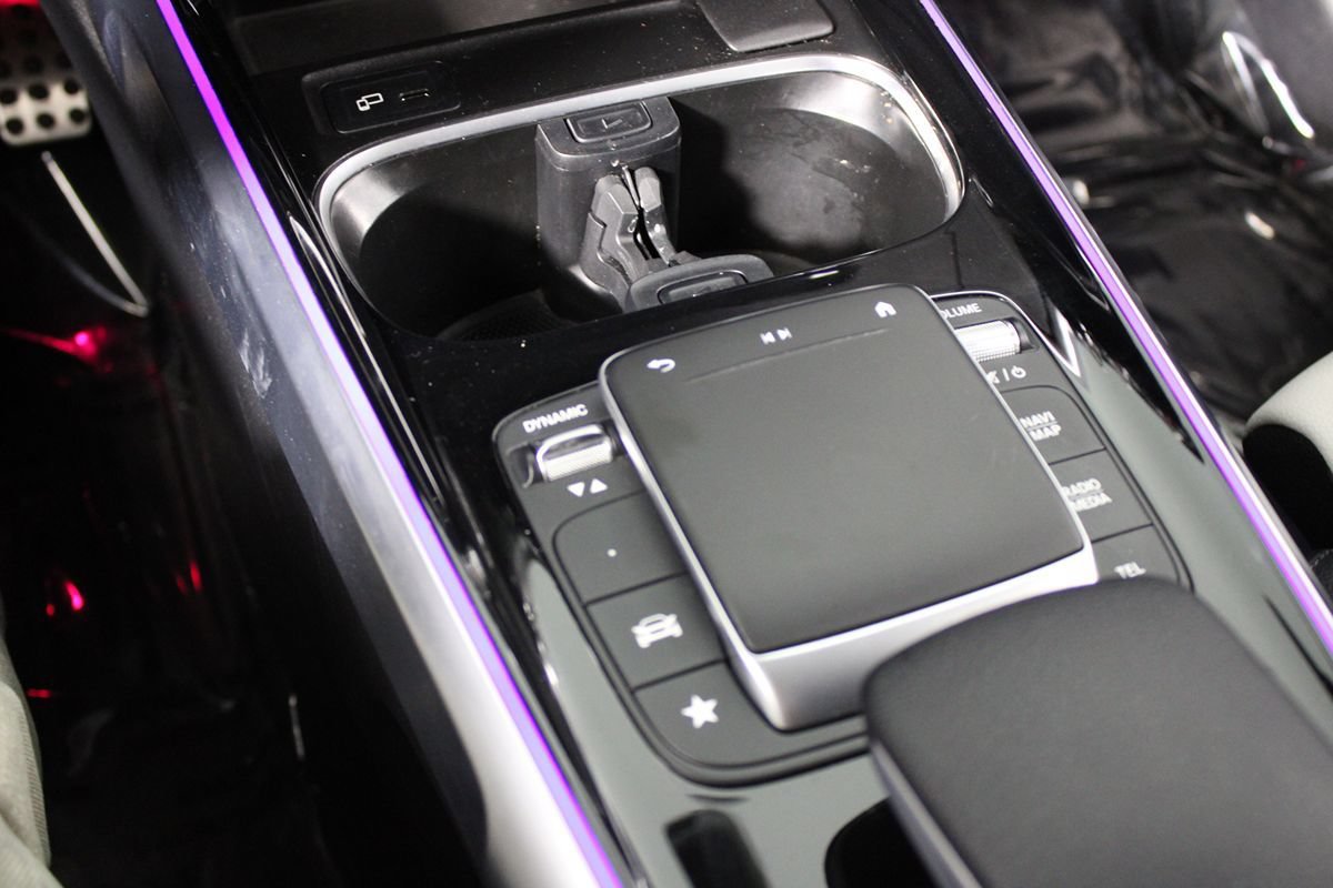 Used 2021 Mercedes-Benz GLB 250 image 16