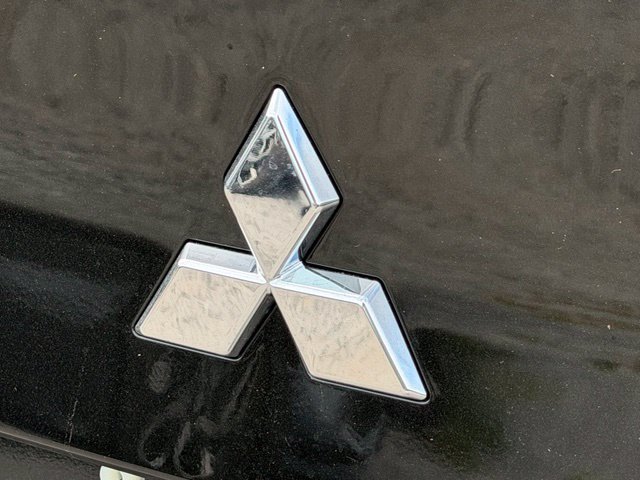 New 2026 Mitsubishi Outlander SE FWD image 15