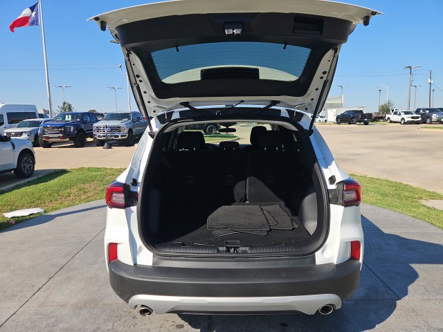 Certified 2025 Ford Escape Active FWD image 6