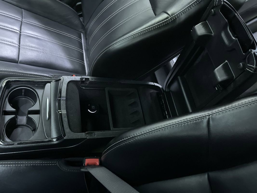 Used 2017 Chrysler 300 S image 24