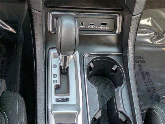 Used 2023 Subaru Ascent Premium w/ Convenience Package image 12