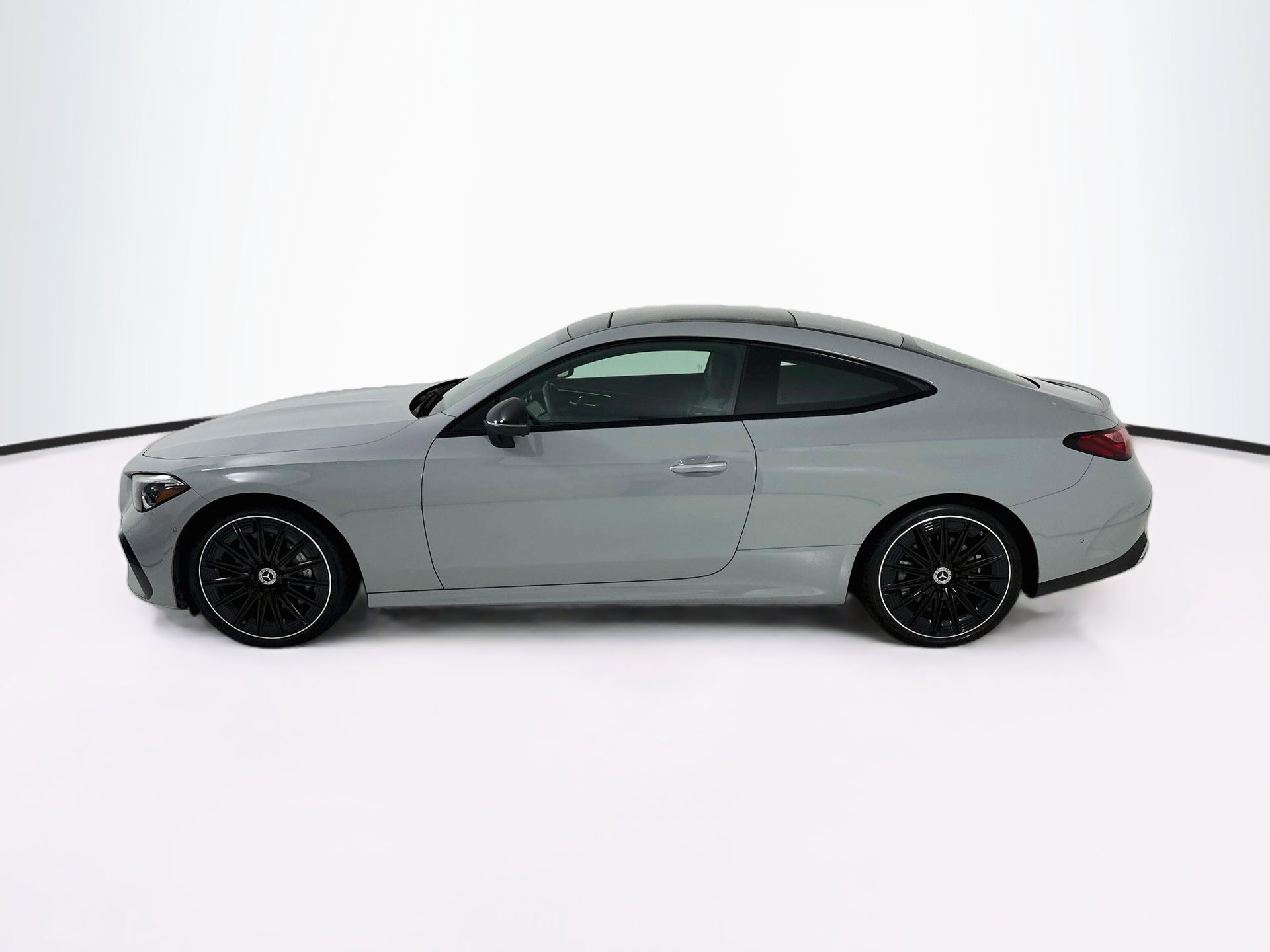 Certified 2024 Mercedes-Benz CLE 450 4MATIC Coupe image 5