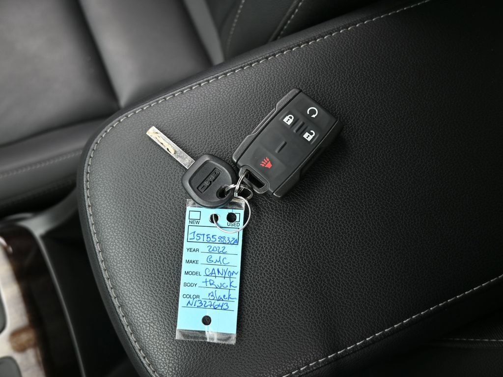 Used 2022 GMC Canyon Elevation w/ Elevation Premium Package image 19