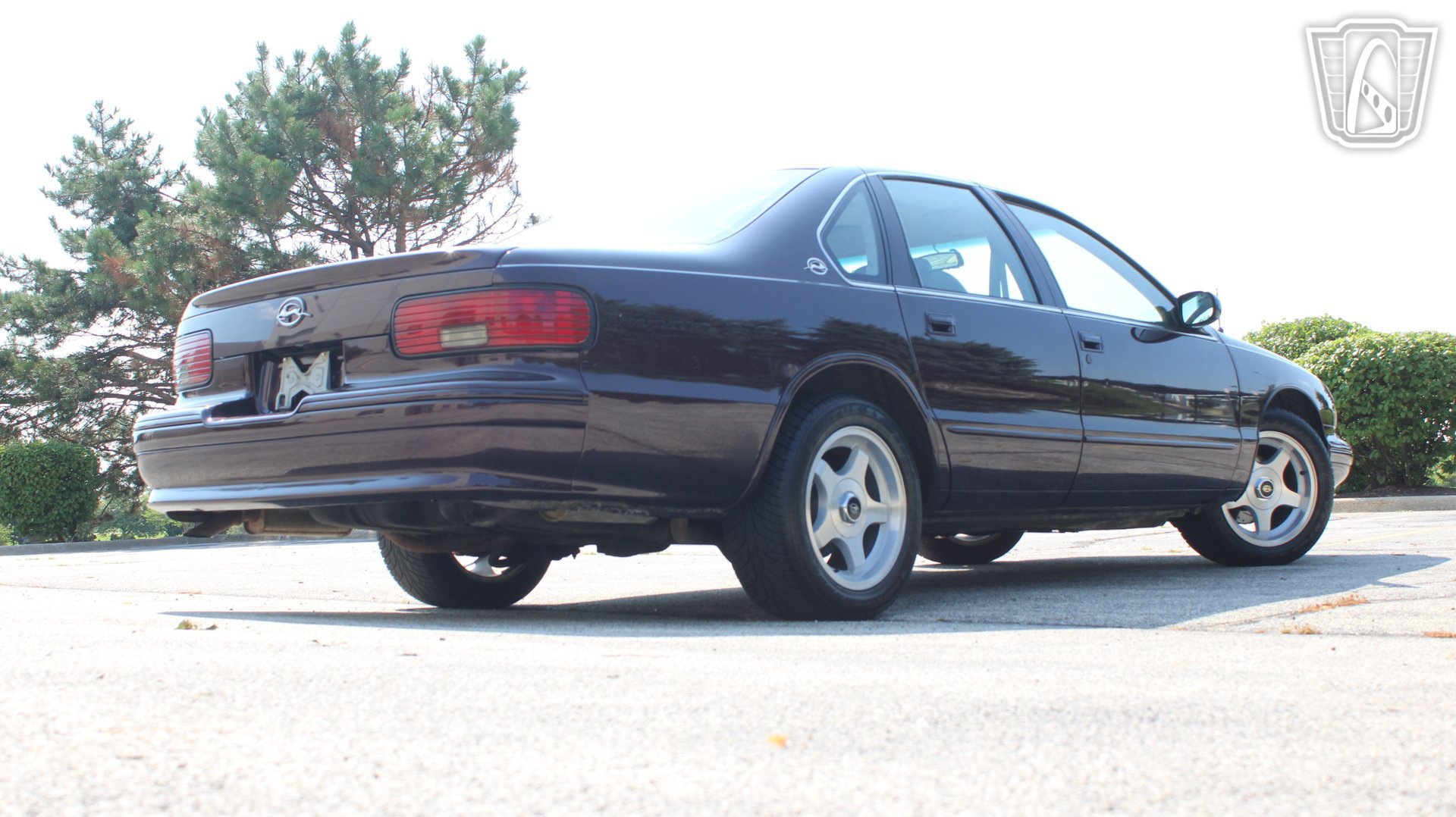 Used 1996 Chevrolet Impala SS RWD image 30