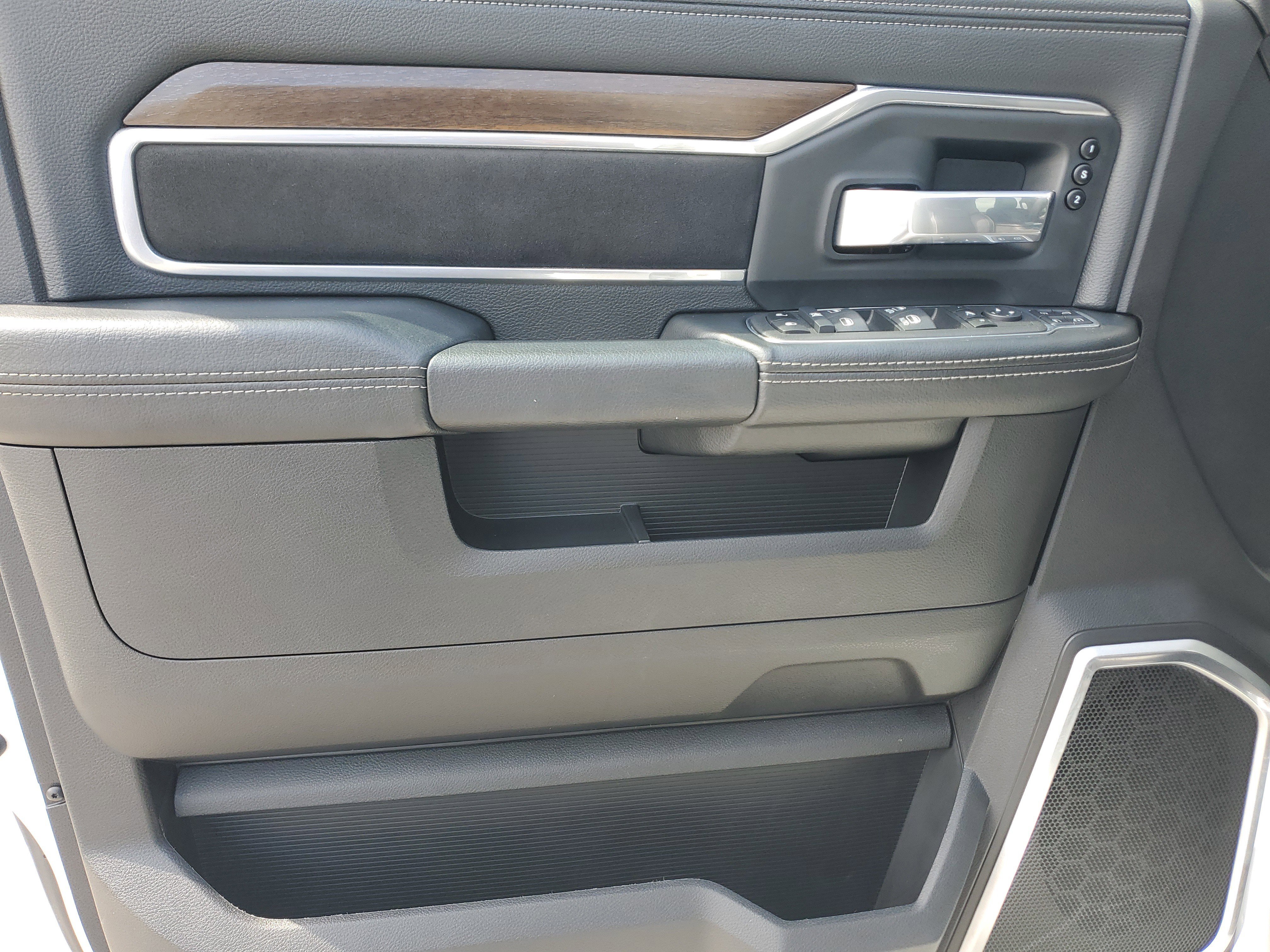 Used 2024 RAM 2500 Laramie image 25