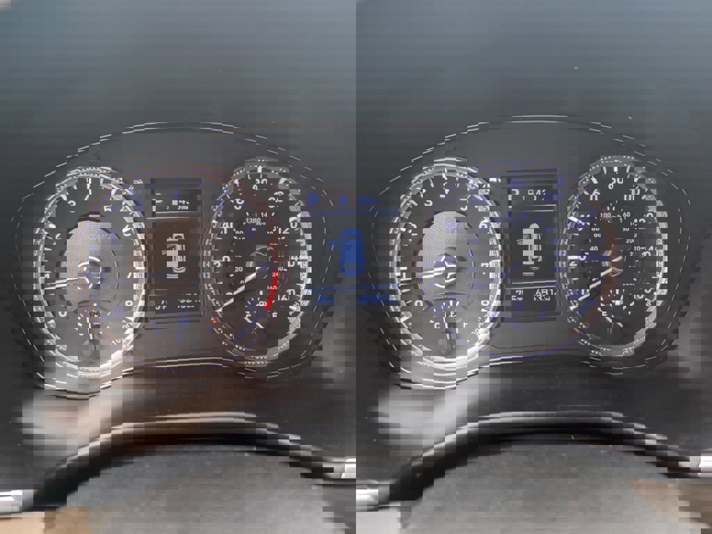 Used 2019 Hyundai Santa Fe SE image 22