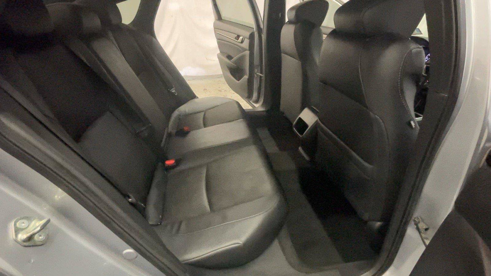Used 2020 Honda Accord Sport image 27