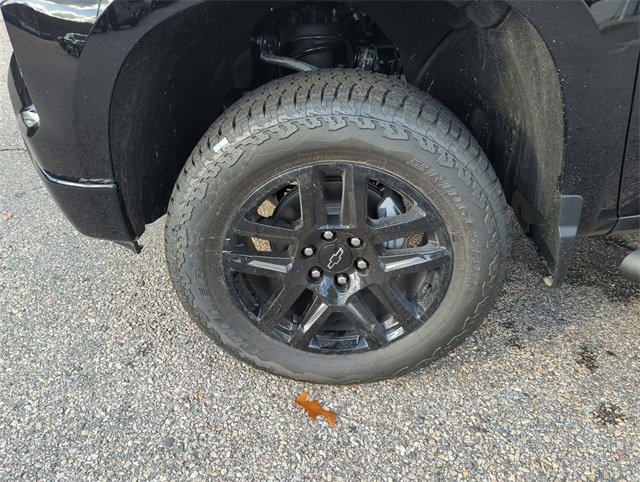 New 2026 Chevrolet Silverado 1500 Custom Trail Boss w/ Turbomax Blackout Package image 32