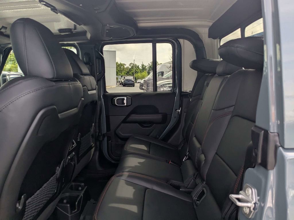 New 2026 Jeep Gladiator Rubicon AWD/4WD image 14