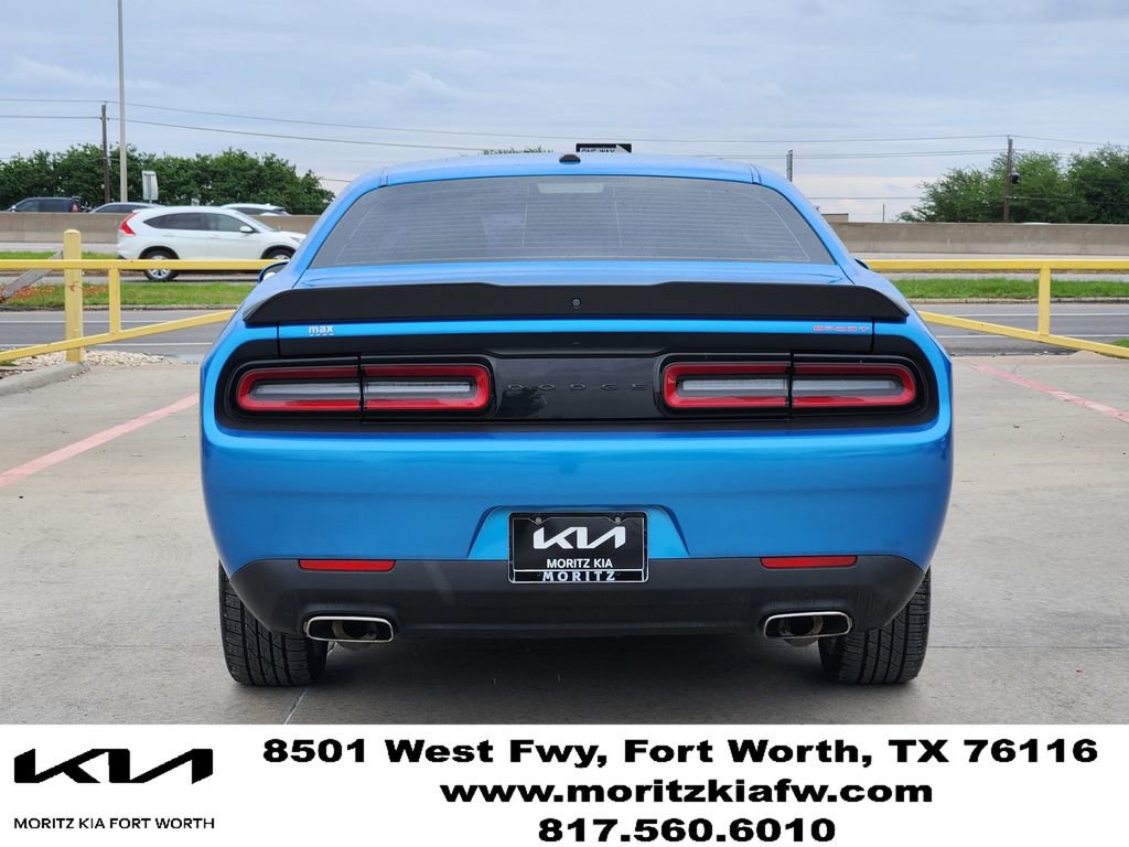 Used 2023 Dodge Challenger SXT w/ Blacktop Package RWD image 5