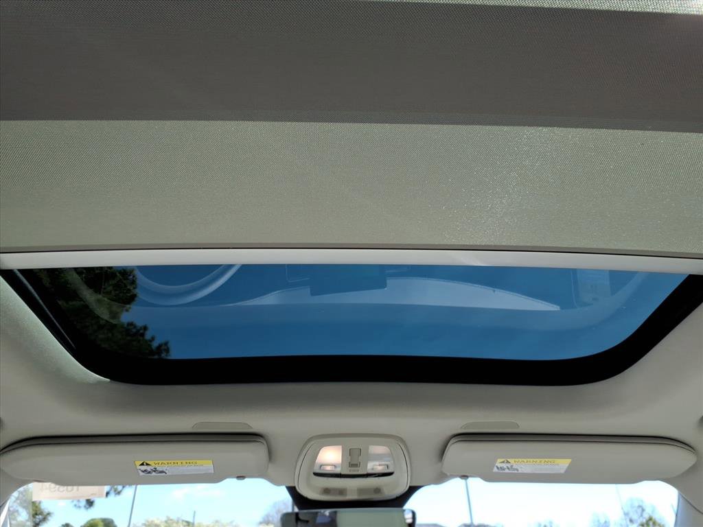 New 2026 Volvo XC90 T8 Ultra w/ Protection Package Premier image 11