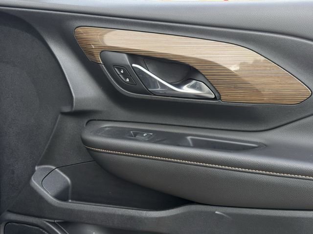 Used 2020 GMC Terrain SLE image 28