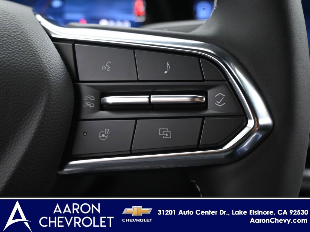 New 2026 Chevrolet Equinox EV LT AWD/4WD image 13