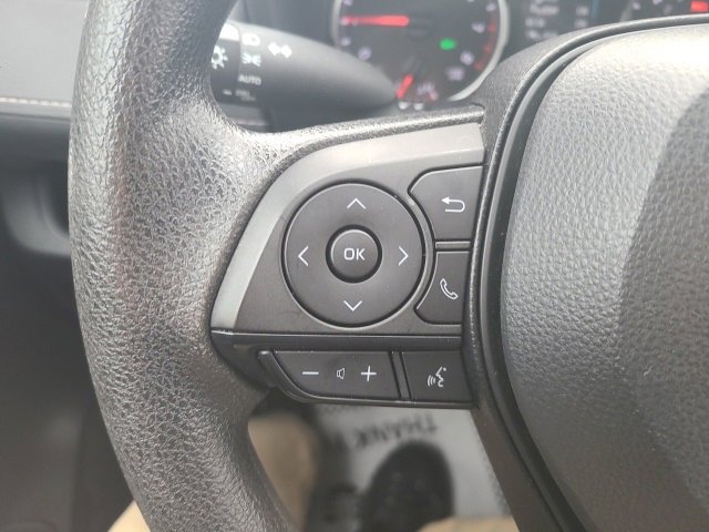 Used 2022 Toyota RAV4 XLE image 20