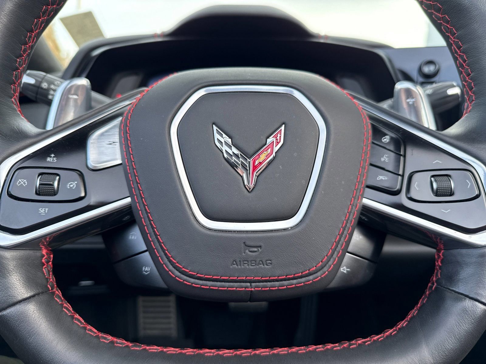 Used 2021 Chevrolet Corvette Stingray Premium Conv w/ 3LT image 23