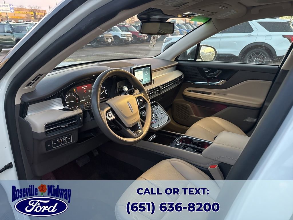 Used 2022 Lincoln Corsair AWD w/ Premium Package image 28