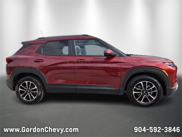 Used 2025 Chevrolet TrailBlazer LT image 7