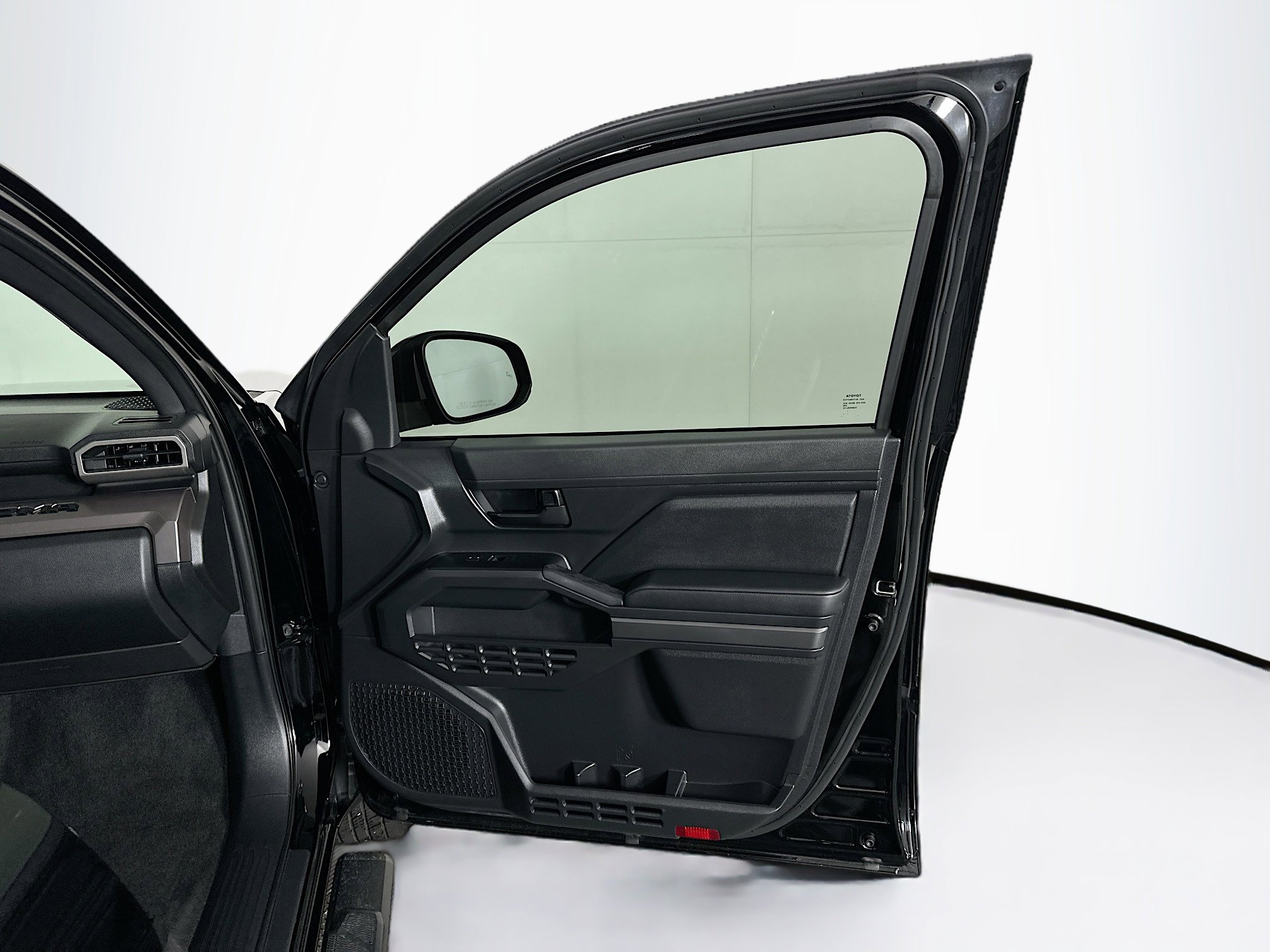 Used 2025 Toyota Tacoma SR5 RWD image 30